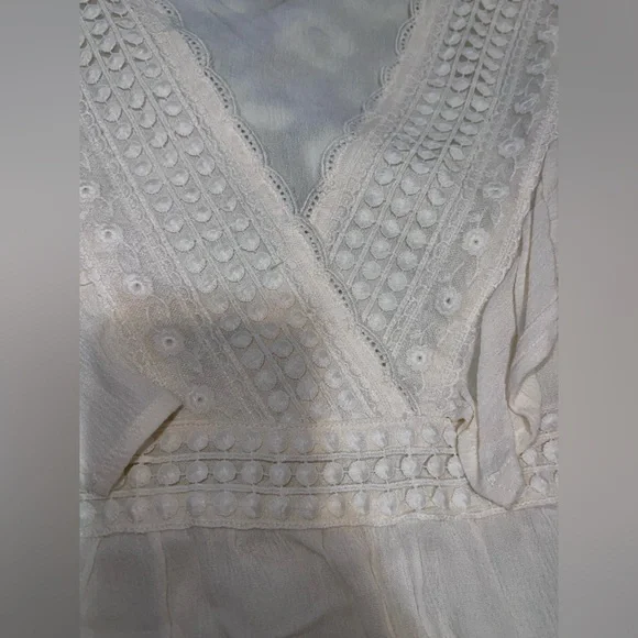 TRUE CRAFT Ivory Lace Eyelet Ruffle Boho Peplum Top NWT Large - Picture 9 of 11